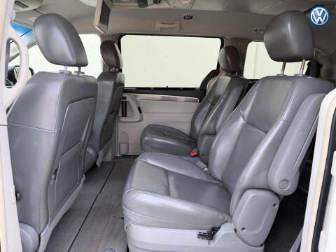 2010 Volkswagen Routan