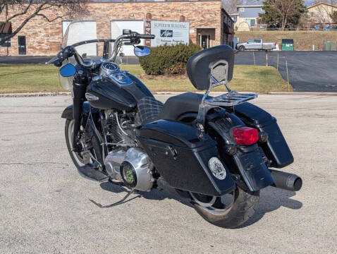 2016 Harley-Davidson FLD Switchback
