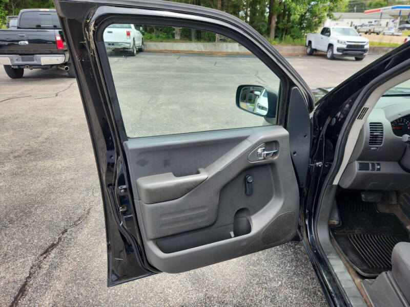 2017 Nissan Frontier S