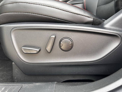 2026 Ford Escape Hybrid ST-Line Select