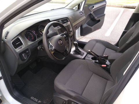 2016 Volkswagen Golf TSI S