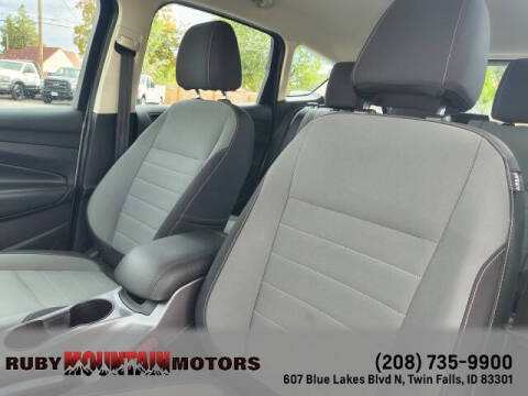 2016 Ford C-MAX Hybrid SE