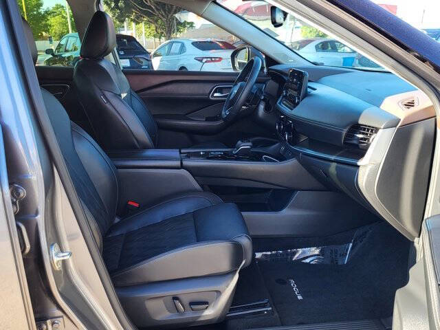 2023 Nissan Rogue Platinum