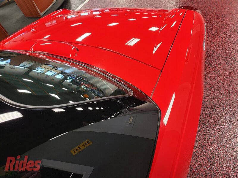 2004 Ford Thunderbird Deluxe