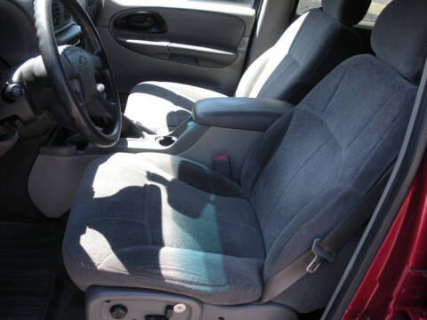 2004 Chevrolet TrailBlazer EXT LS
