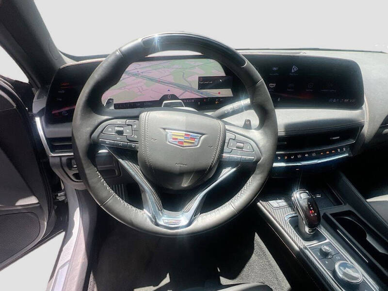 2025 Cadillac CT5-V