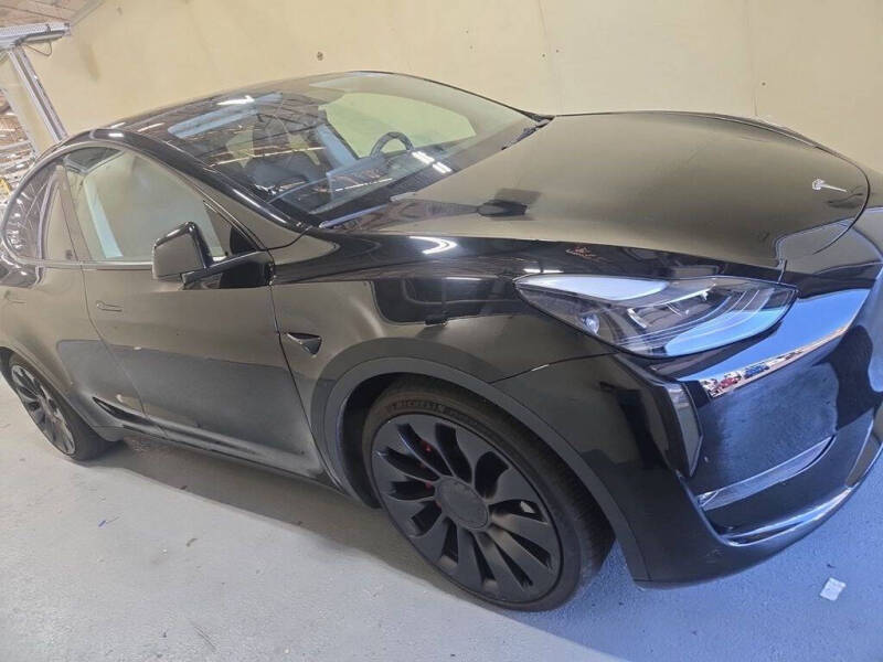 2023 Tesla Model Y Performance