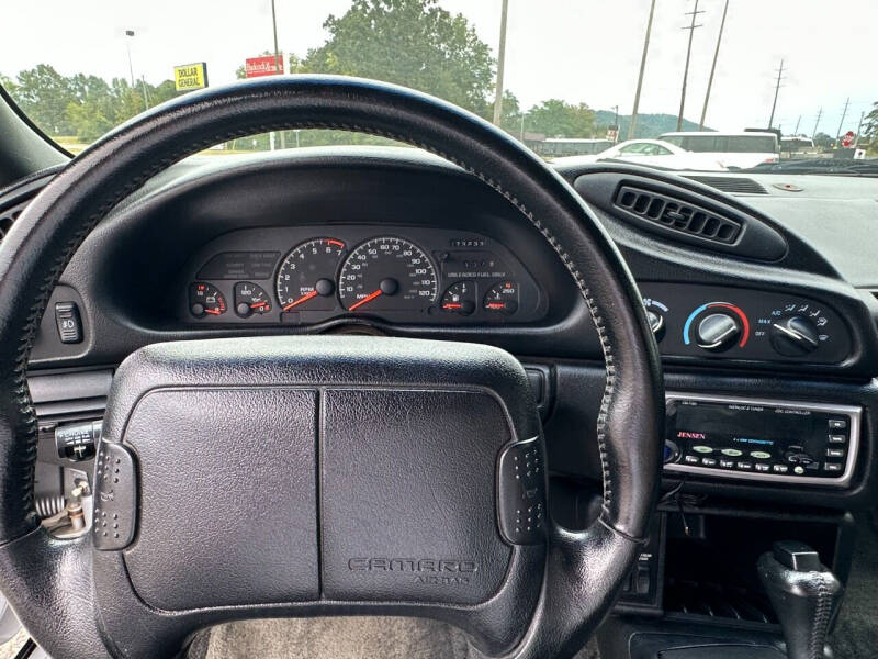 1996 Chevrolet Camaro null photo 11