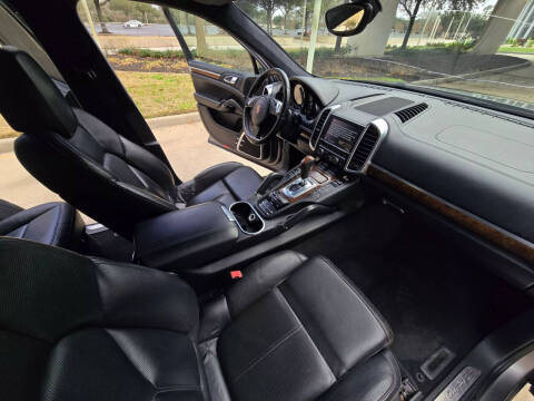 2011 Porsche Cayenne Turbo