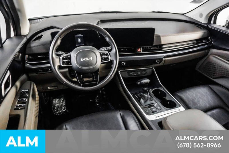 2025 Kia Carnival LXS