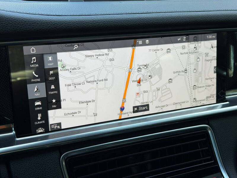 2017 Porsche Panamera 4