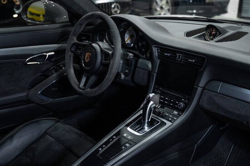 2018 Porsche 911 GT3