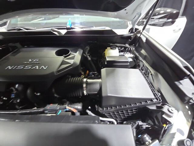 2025 Nissan Armada Platinum