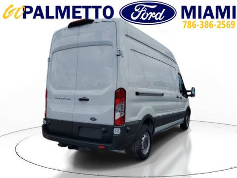 2025 Ford Transit 250