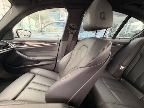 2020 BMW 5 Series 530i