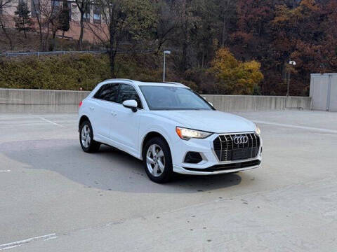 2020 Audi Q3 quattro Premium 45 TFSI