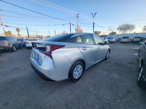 2019 Toyota Prius L Eco