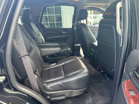 2012 Cadillac Escalade Luxury