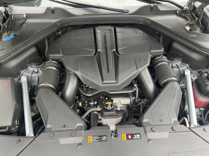 2024 Genesis GV80