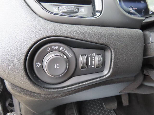2022 Jeep Renegade Altitude