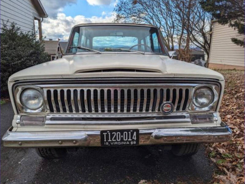 1968 Jeep Wagoneer