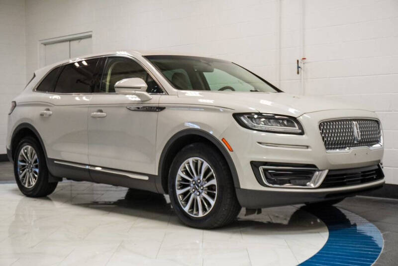 2019 Lincoln Nautilus Select