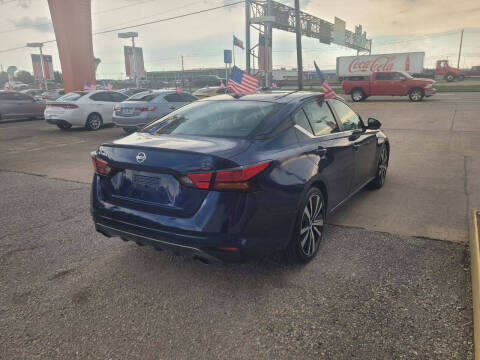 2019 Nissan Altima 2.5 SR