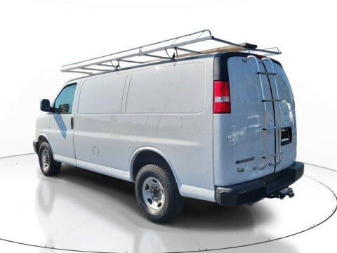 2017 Chevrolet Express 2500