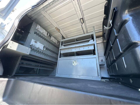 2018 Chevrolet Express 2500