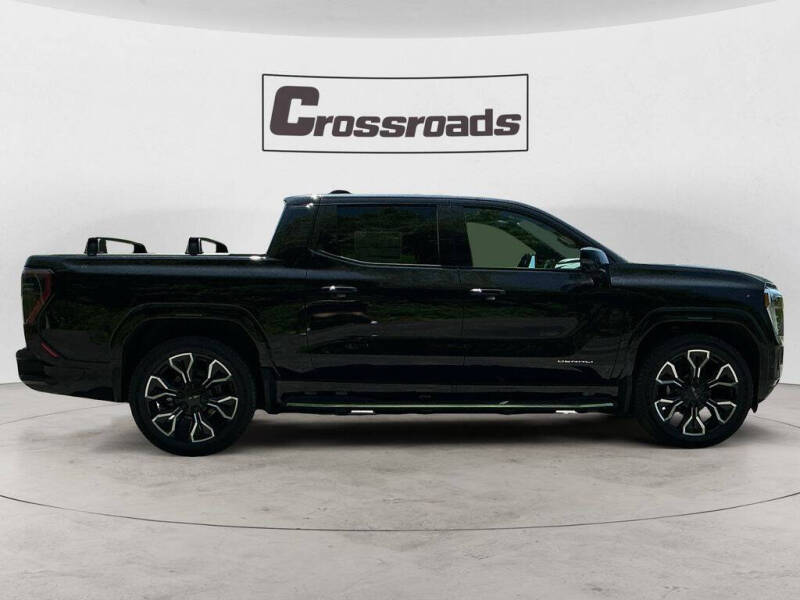 2025 GMC Sierra EV Denali