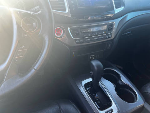 2017 Honda Pilot EX-L w/Honda Sensing