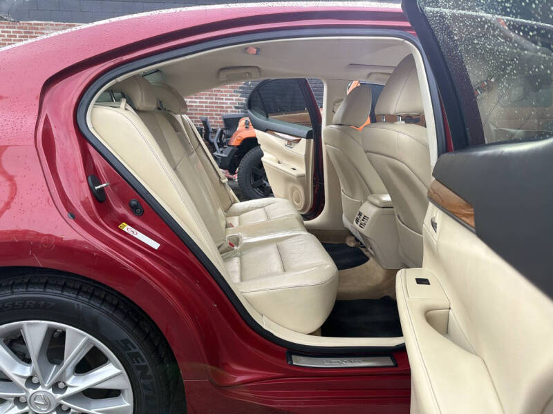 2014 Lexus ES 300h