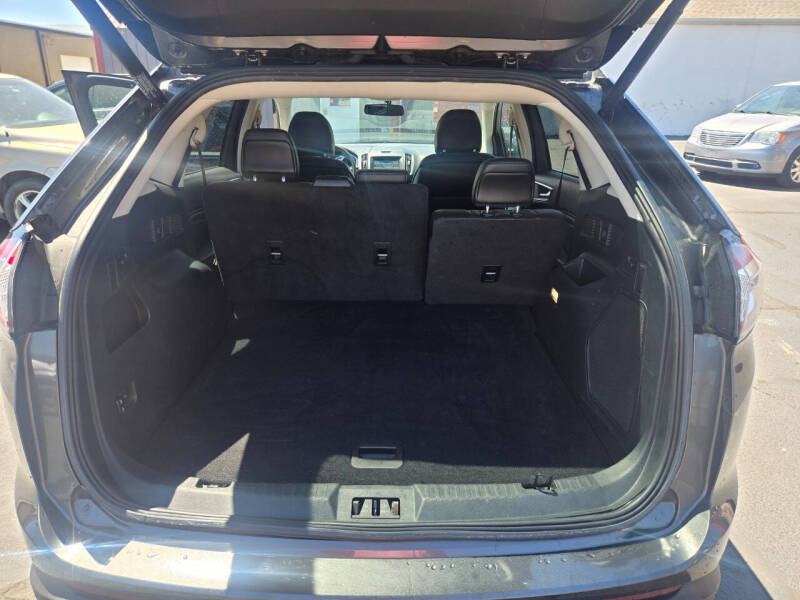 2018 Ford Edge Titanium