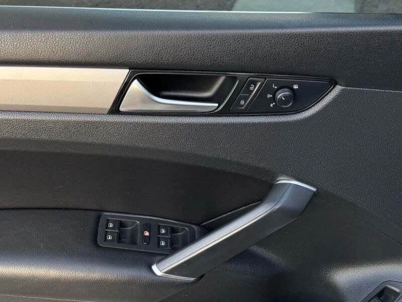 2020 Volkswagen Passat SE