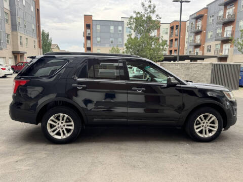 2016 Ford Explorer