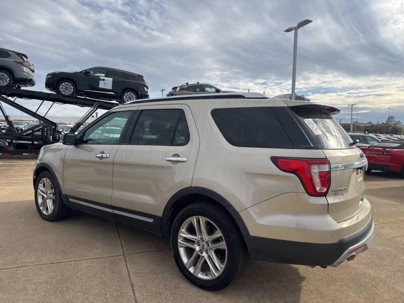 2017 Ford Explorer Limited