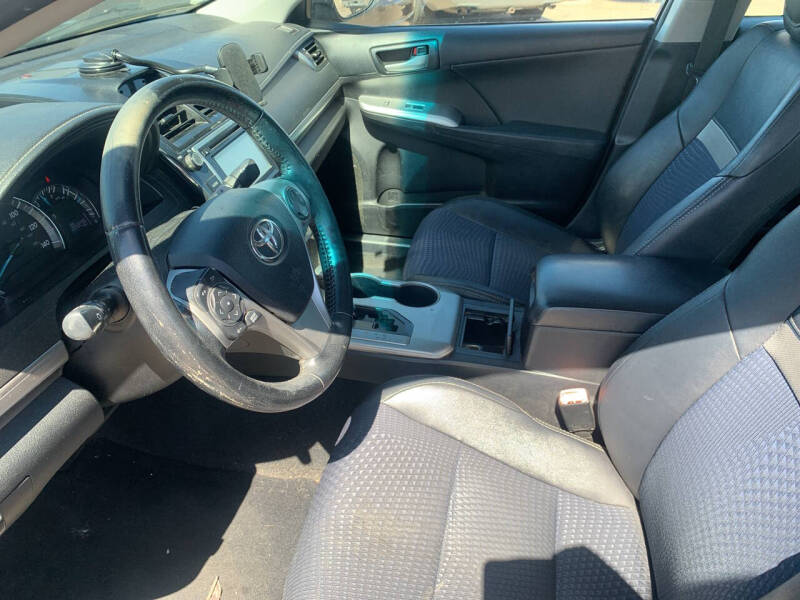 Image 7 of 2014 Toyota Camry SE