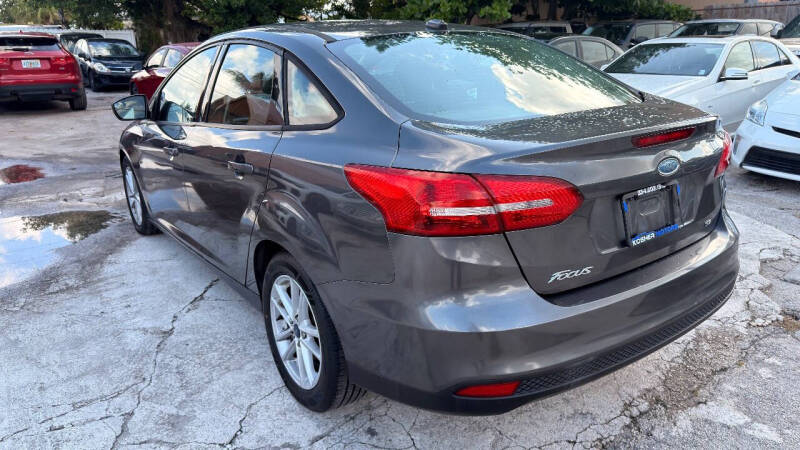 2017 Ford Focus SE