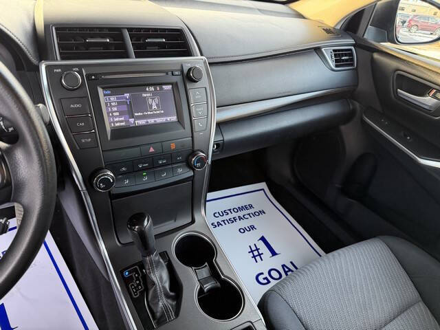 2015 Toyota Camry LE