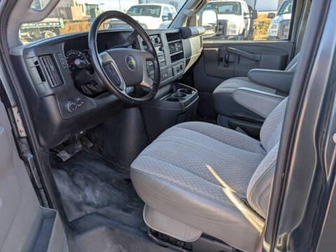 2017 Chevrolet Express 2500