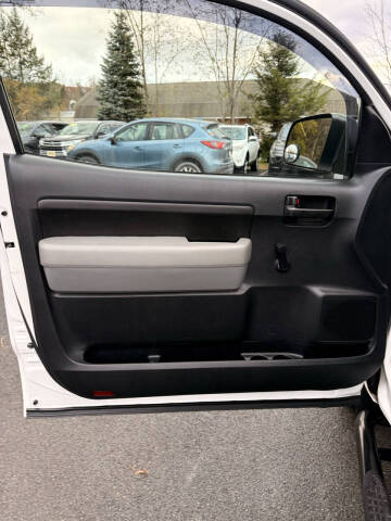 2010 Toyota Tundra Grade