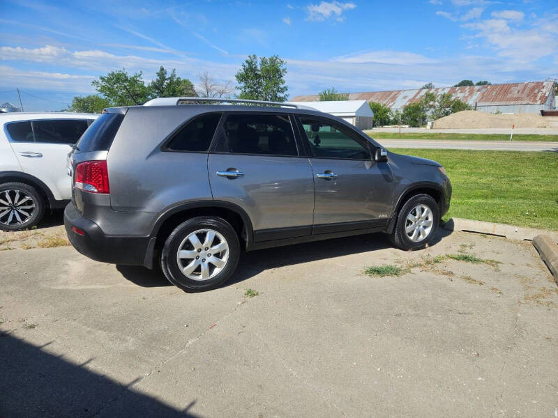2011 Kia Sorento LX