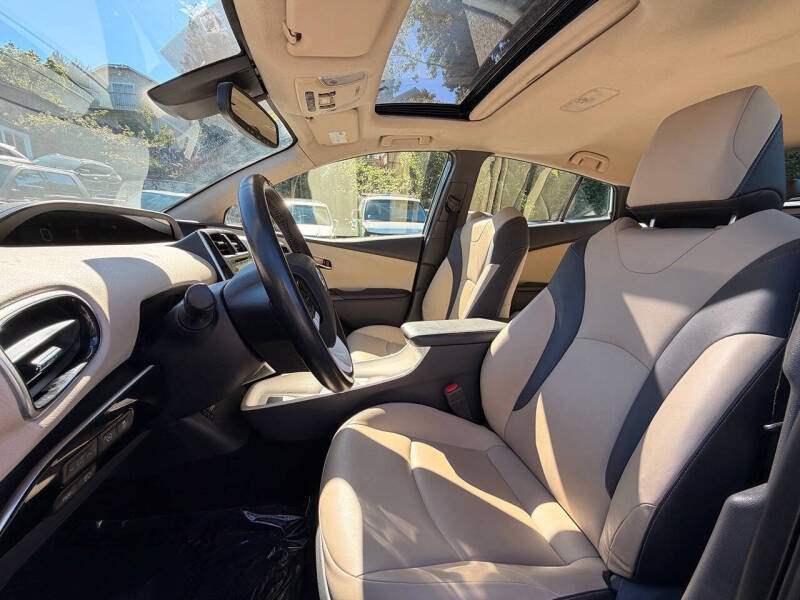 2016 Toyota Prius Four