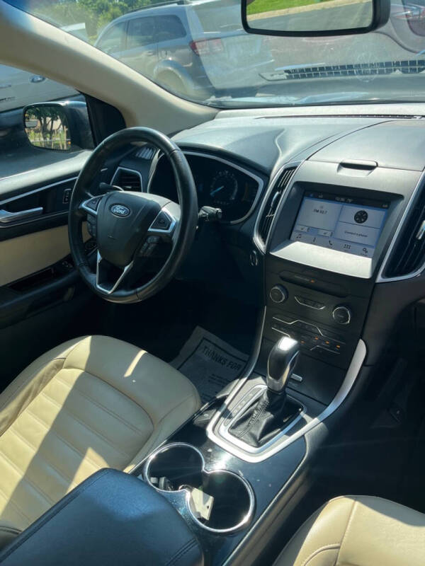 2017 Ford Edge SEL