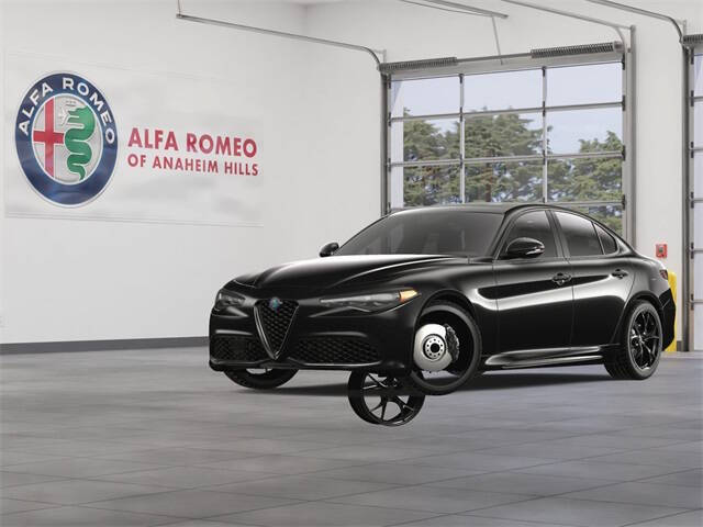 2025 Alfa Romeo Giulia Intensa