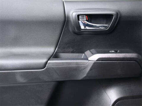 2019 Toyota Tacoma SR5 V6