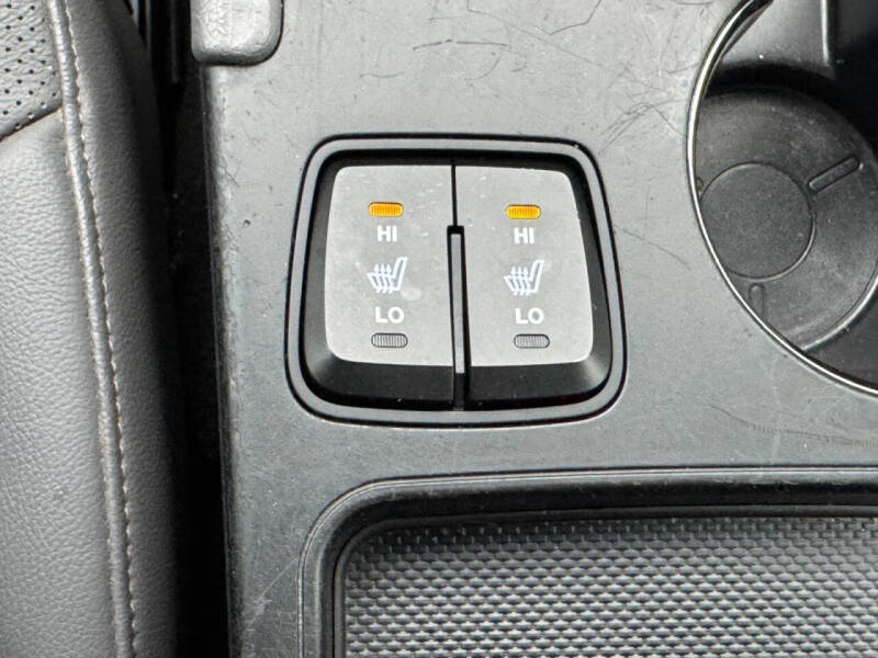 2013 Hyundai Sonata Hybrid Limited