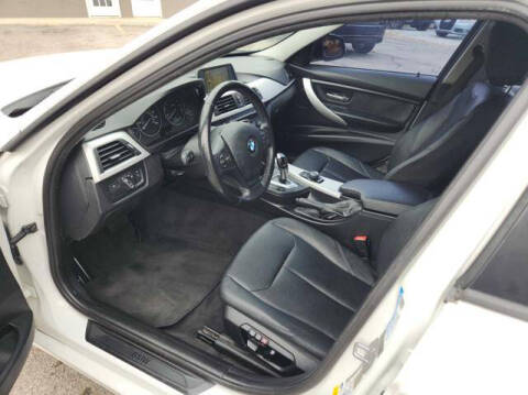 2013 BMW 3 Series 328i