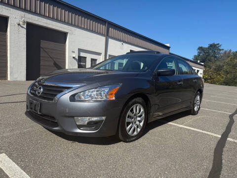 2013 Nissan Altima for sale at Auto Land Inc in Fredericksburg VA