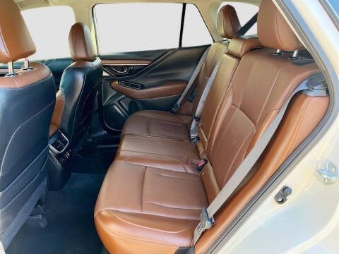 2025 Subaru Outback Touring XT